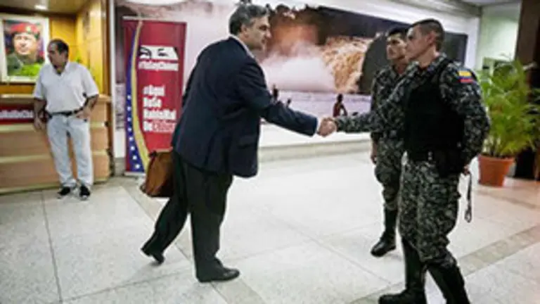 Regreso Embajador Venezuela