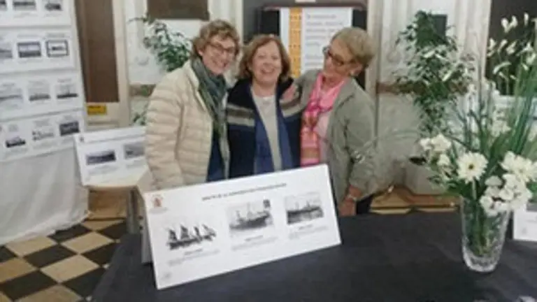 pehuaj muestra barcos 9 5 18 4