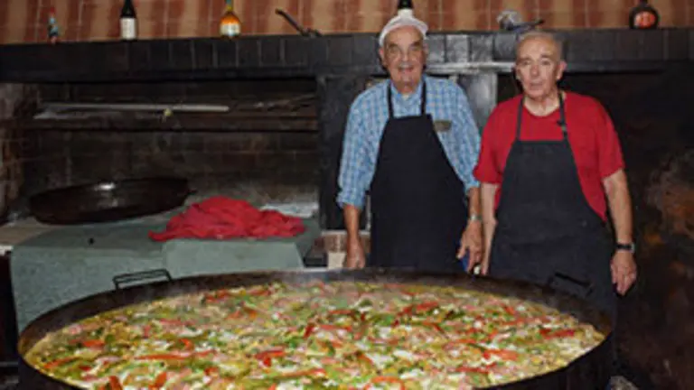 valencianos bahia vta paella 13 5