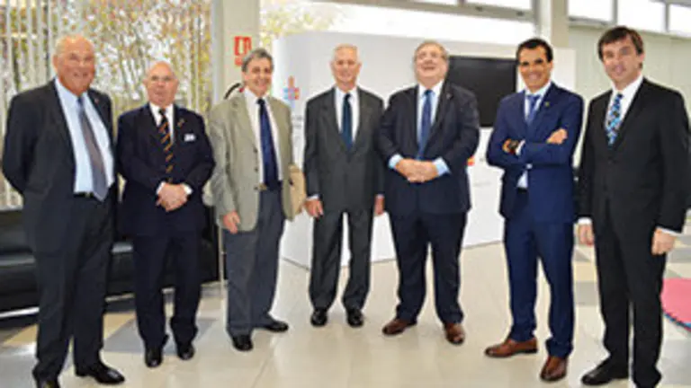 Uru.Inauguracion Policlinica