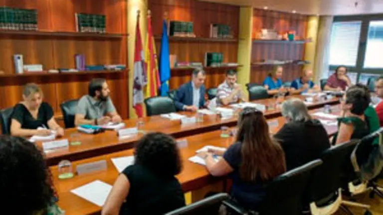 Herrero-Reunion Grupo de inmigracion