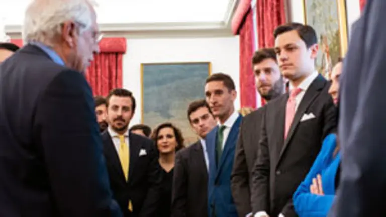 Borrell-Carrera Diplomatica