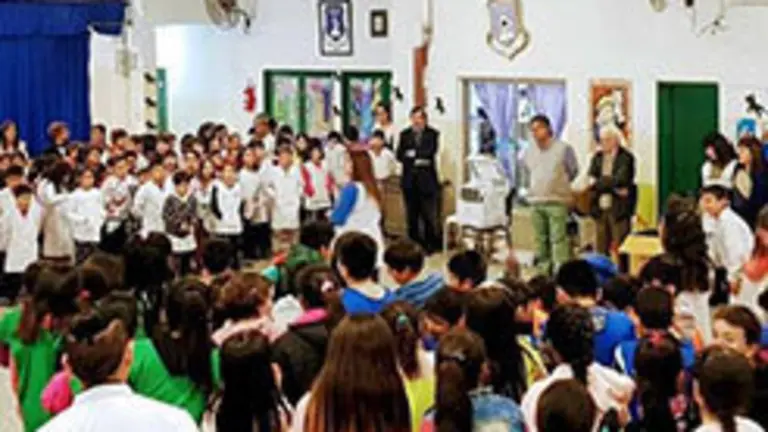 neuquen escuela 14 8 1