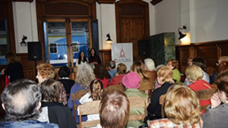 cast y leon bahia inmigrante 8 9 1