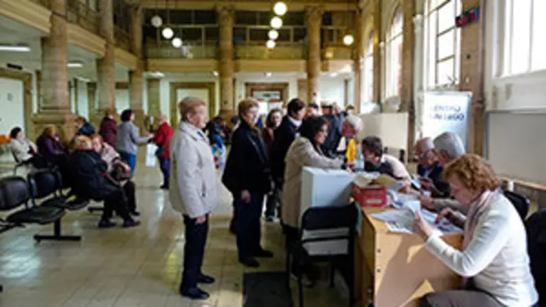 Votación Elecciones Centro Gallego 8
