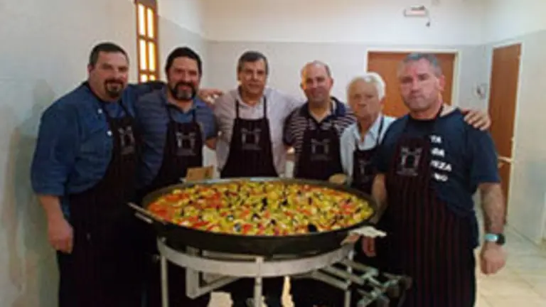 neuquen almuerzo 14 10