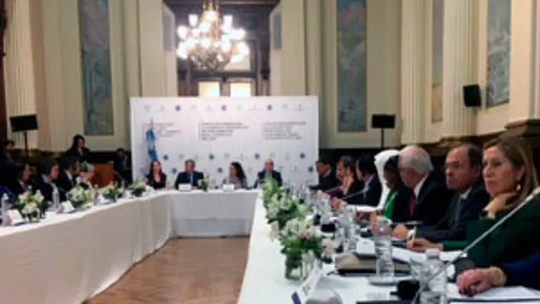 Ana Pastor y Pío García Escudero en el Foro Parlamentario 2