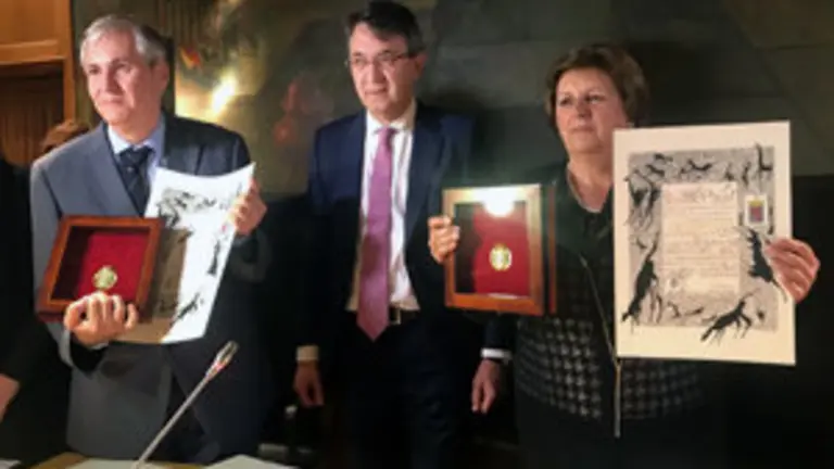 Leon-Medalla Oro Cuba Argentina