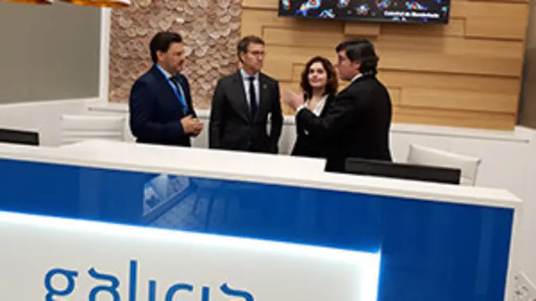 Feijoo y Miranda en Oficina Turismo