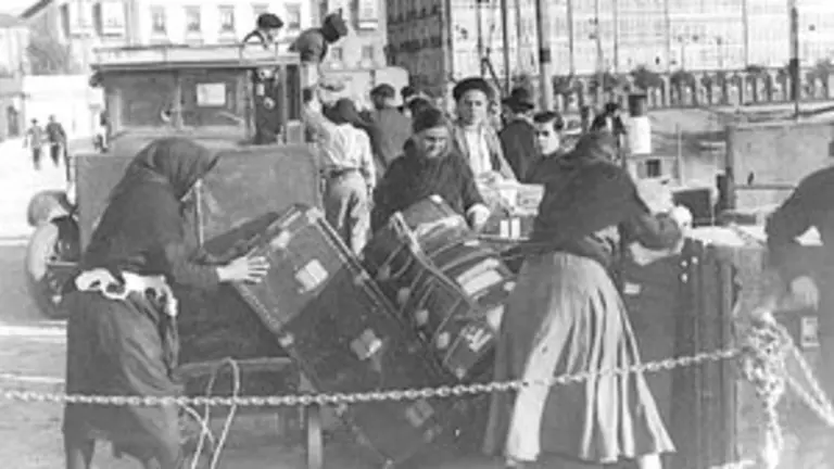 3.Emigrantes.Embarque