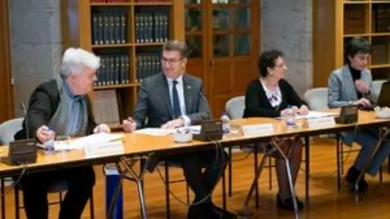 19,00 h.-       O titular do Goberno galego, Alberto N&uacute;&ntilde;ez Feij&oacute;o, presidir&aacute; o Pleno Ordinario do Consello da Cultura Galega. Na biblioteca do Pazo de Raxoi (Praza do Obradoiro, s/n. 2&ordm; andar). foto xo&aacute;n crespo10/01/2019