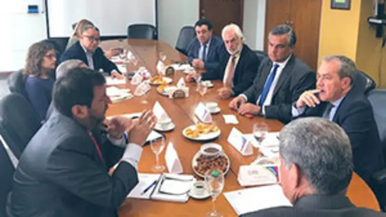 AGUSTÍN TORRES HERRERO CON MINISTRO TRABAJO DE VENEZUELA ENE 2019 1