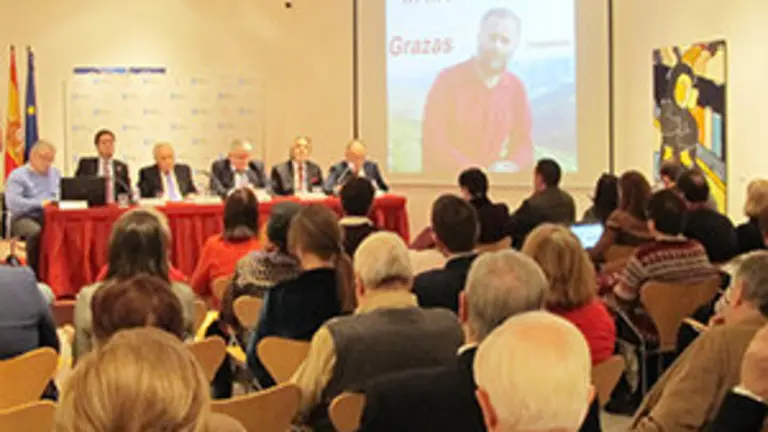 En el acto se recordó al anterior presidente de la Asociación Turismo Rural Muxía Natural, Jesús Trillo, recientemente fallecido