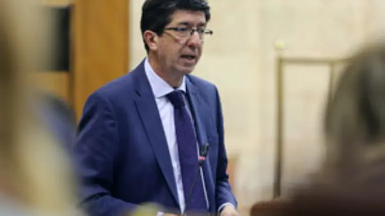 Juan Mar&iacute;n en el Parlamento