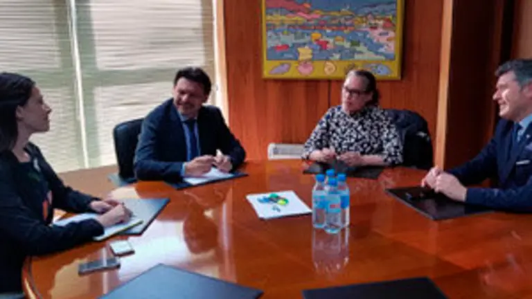 Miranda-Ovidio Australia embaixadora Guivarra 1