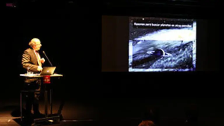 33665204188_f27fa02ac1_o