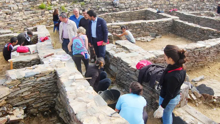 0horz.Campos de Voluntarios