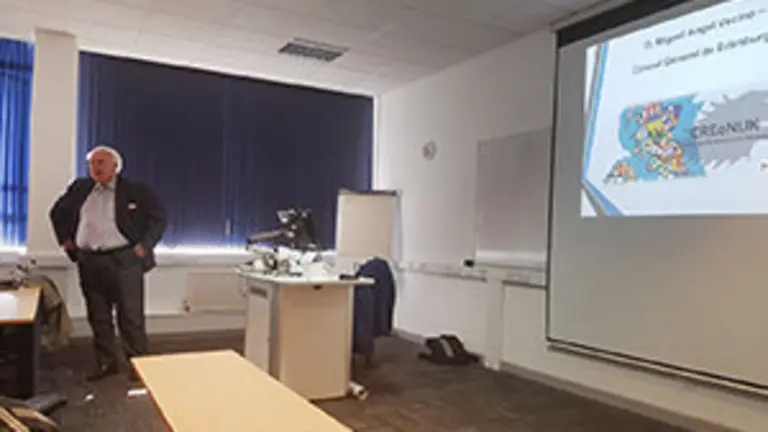 Charla en Newcastle 3