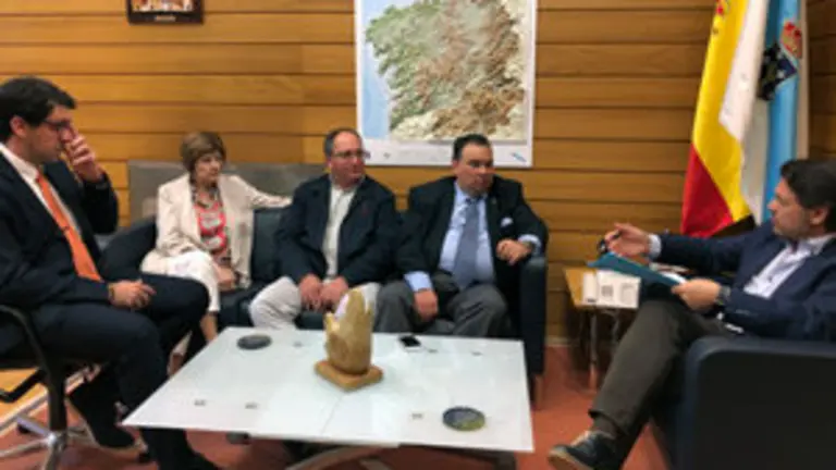 Miranda-vicec&oacute;nsules Puerto de la Cruz, Valencia e Barquisimeto 1