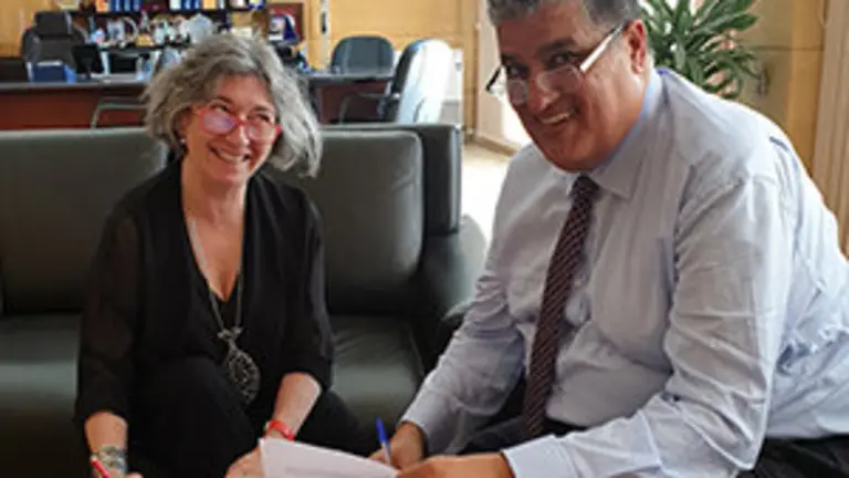 Cervantes Agadir-firma convenio