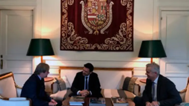 Miranda-embajador Uruguay