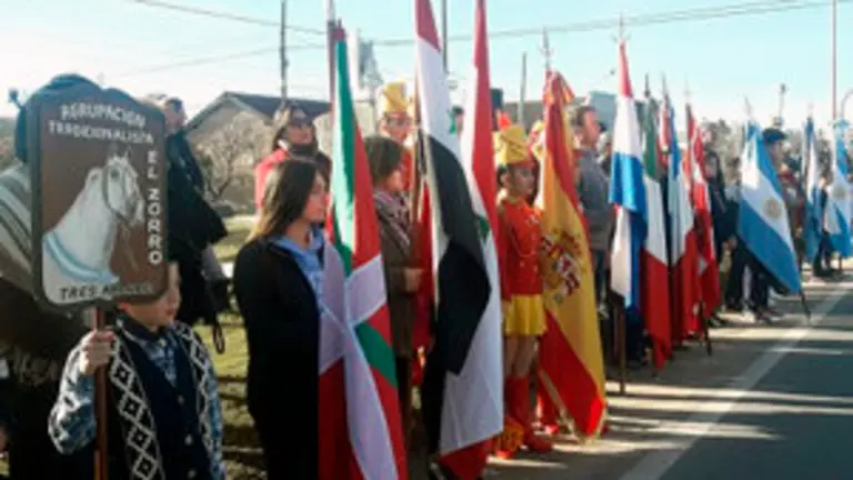 tres_arroyos_club_dia_bandera_26_5_1