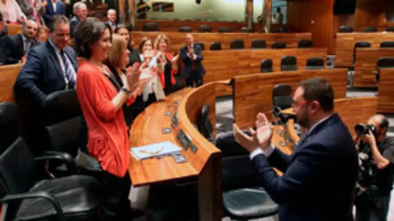 Adrián Barbón, investidura