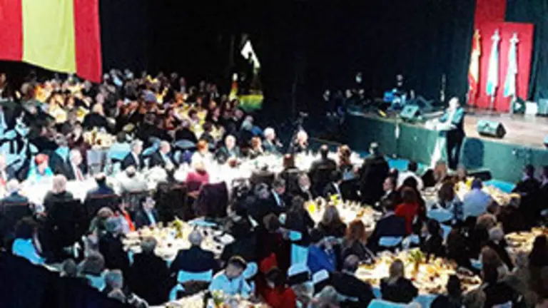 Banquete 40 aniversario Centro Galicia de Bs As 2