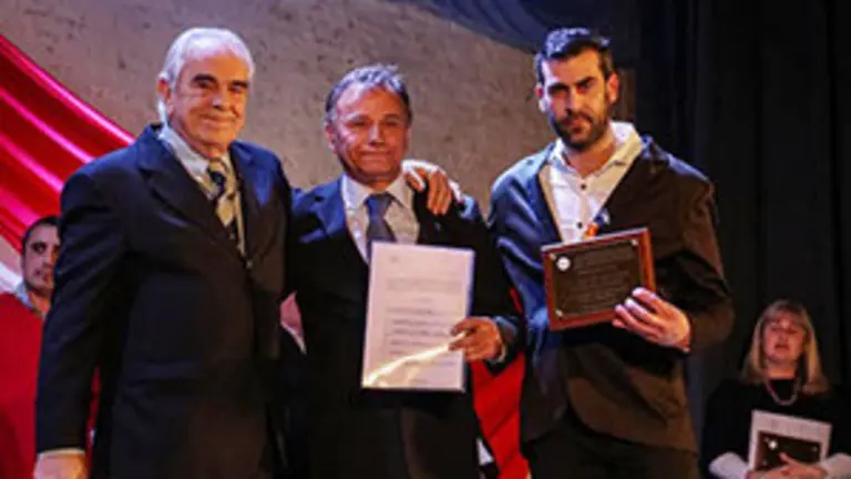 suarez_homenaje_municipio_cumpleaeras_5_8_1