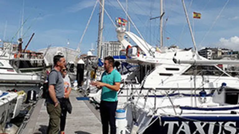 Visita turismo  Gijon Puerto Deportivo