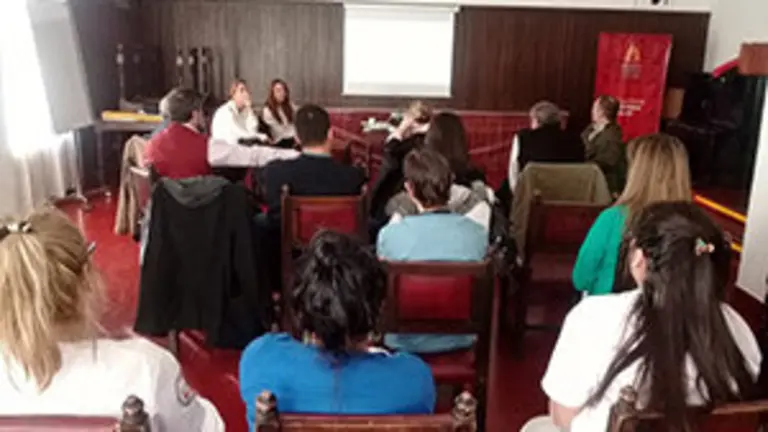 comodoro_charla_neumonia_14_8_1[1]