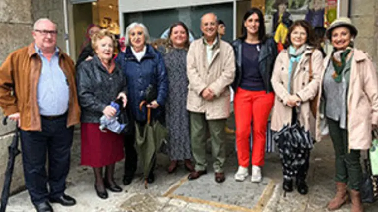 Gema Igual, y a la concejala Lorena Gutiérrez fueron recibidas por los directivos del centro