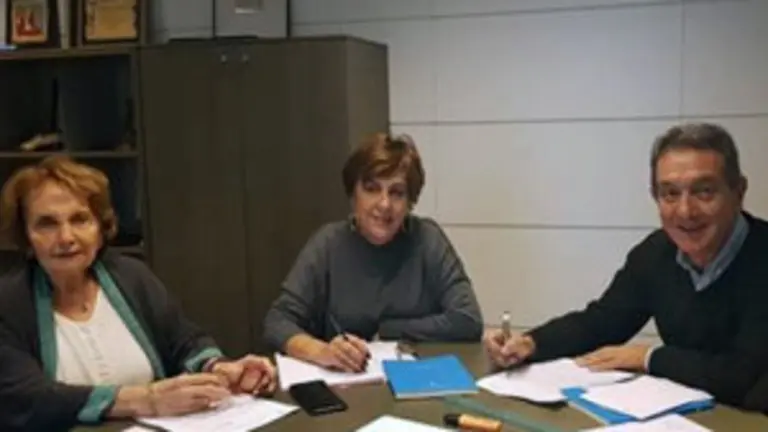 Reunion FICA con-Paz y Begoña