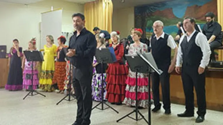 neuquen_rondalla_hogar_anciano_11_12_2