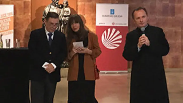 Embajada en Polonia-Expo Camino