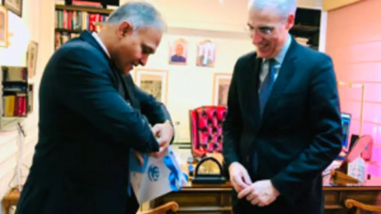 Conde-Embaixador India