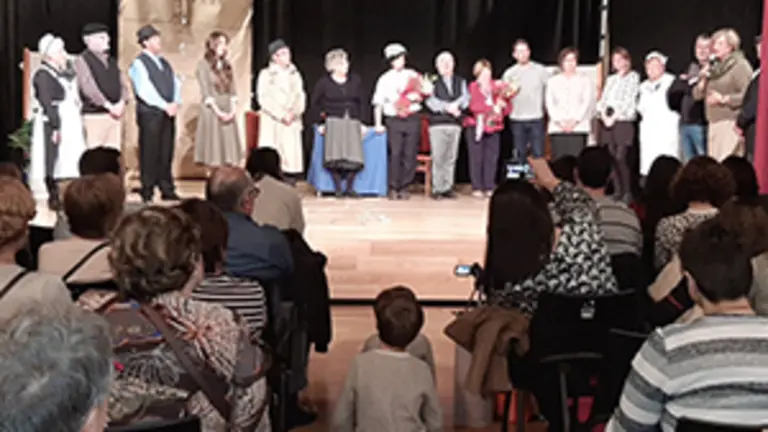 O MENCIÑAIRO A FORZA (9)