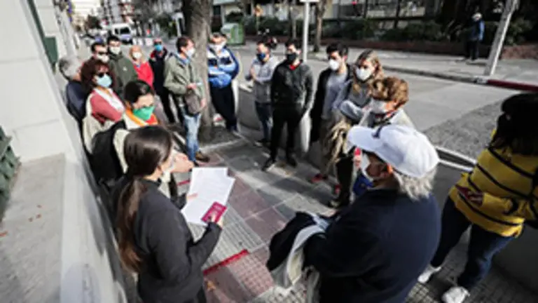 Protesta españoles en Uruguay