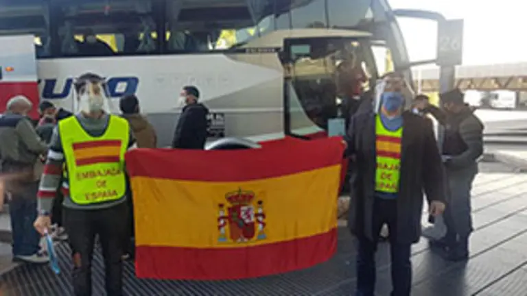 Viajeros Mendoza vuelo Argentina