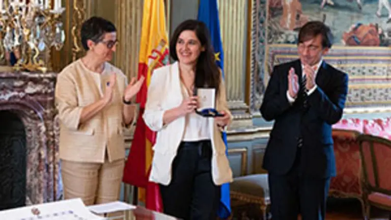 Laya en Cervantes Paris1