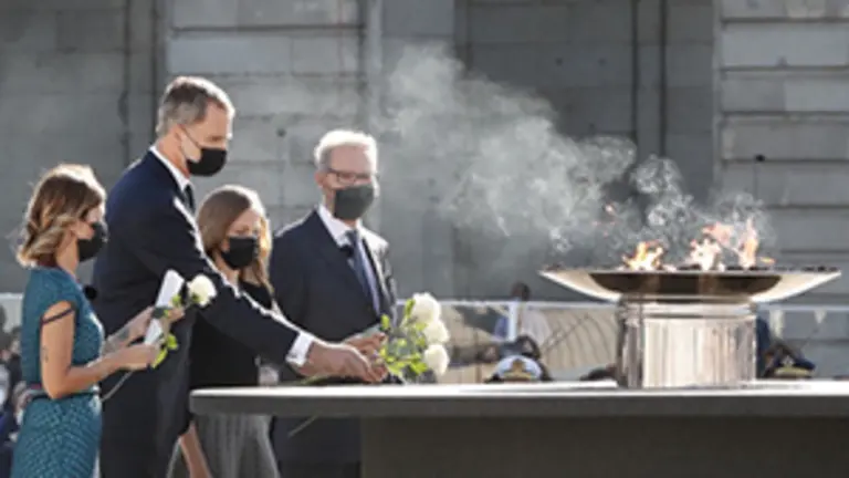 Reyes-homenaje victimas covid