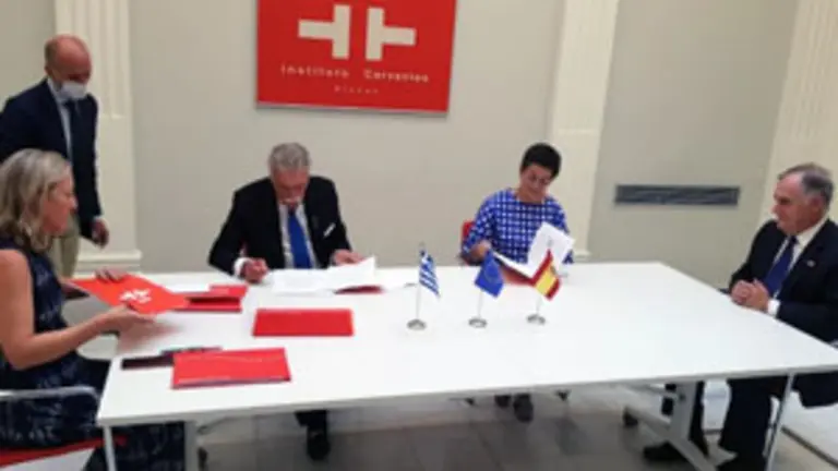 Cervantes-Convenio Atenas