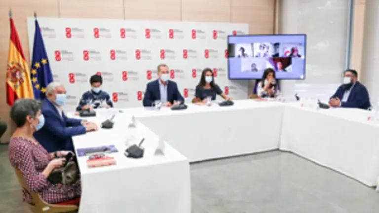 Reyes-Dia Cooperante 1