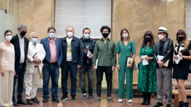 Homenaje a Benedetti