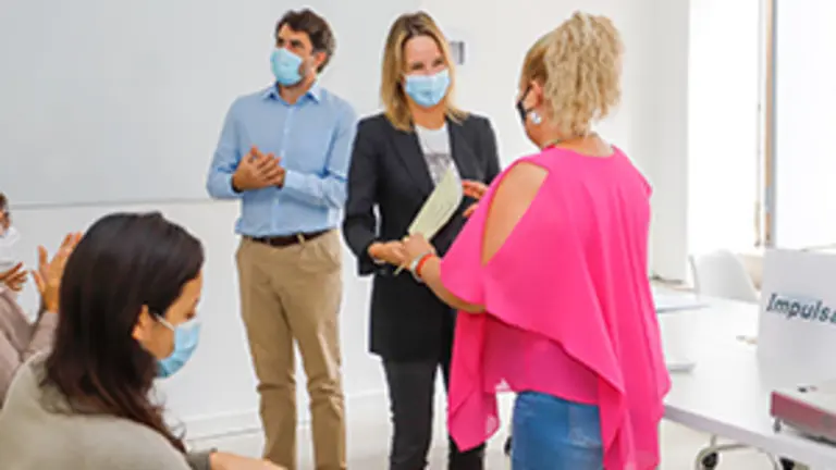 Entrega diplomas en Vigo