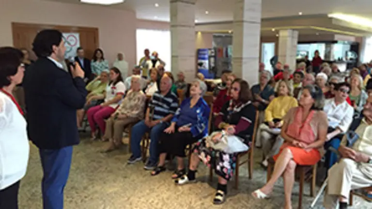 Ayudas-En Recreio dos Ancians7