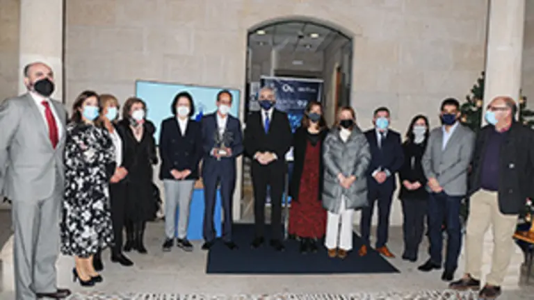 Conde Premio Perez Canal 2