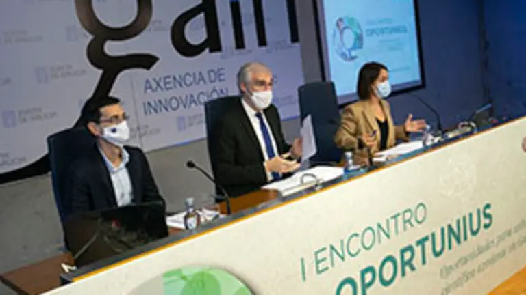 O vicepresidente segundo e conselleiro de Econom&iacute;a, Empresa e Innovaci&oacute;n, Francisco Conde, participa no I Encontro Oportunius.