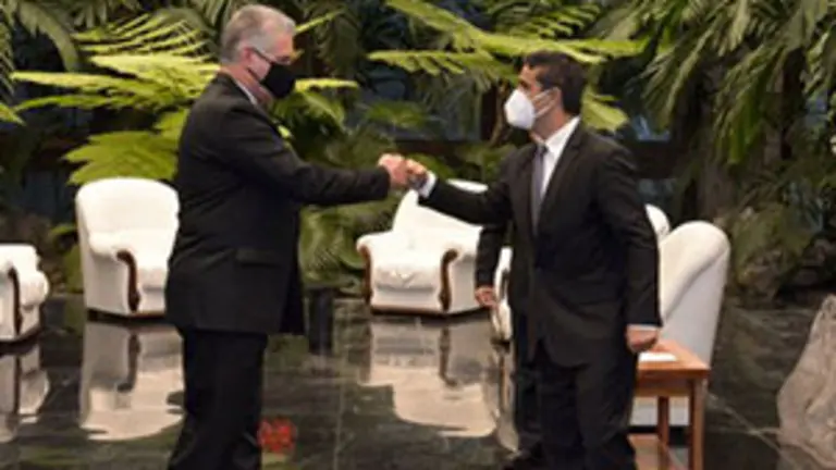 Embajadador en Cuba-Presidente