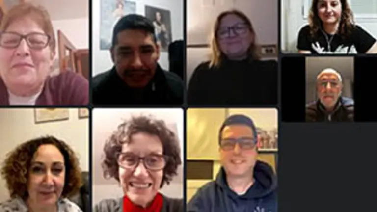 CG Barcelona-Conexión alumnos clases pandereta